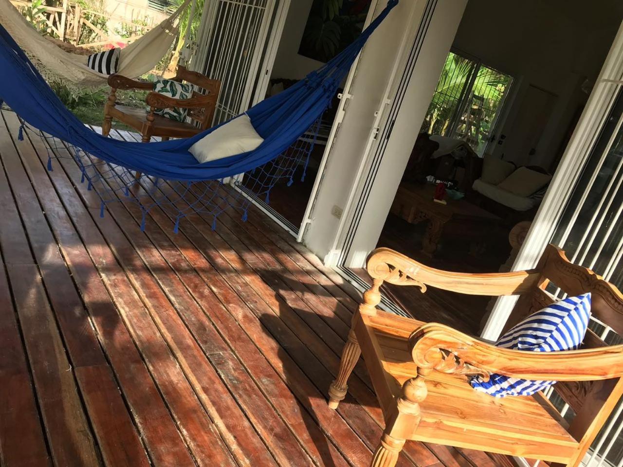 Вилла Pineapple House Manzanillo Экстерьер фото