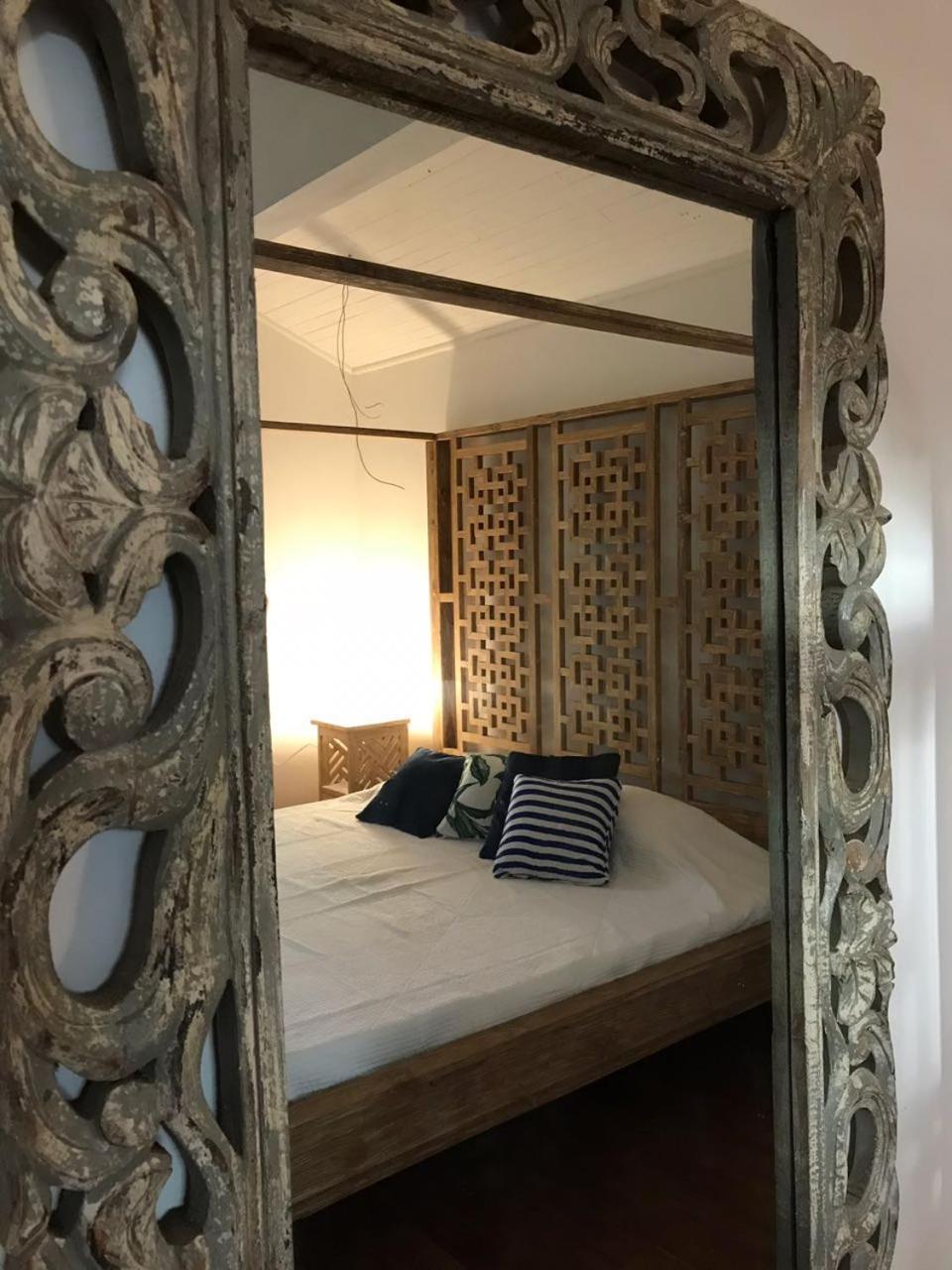 Вилла Pineapple House Manzanillo Экстерьер фото