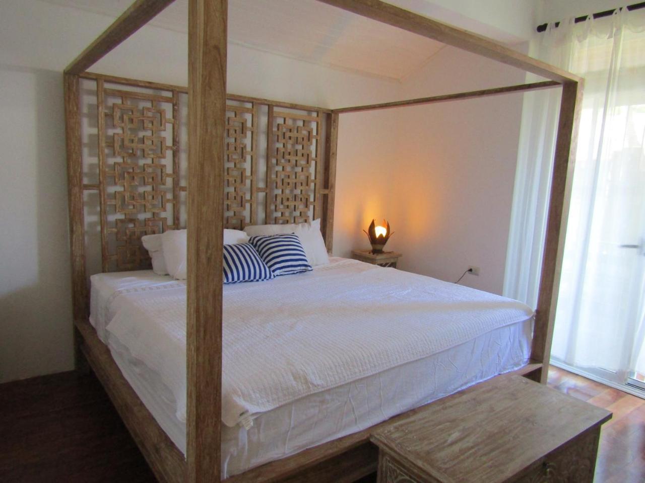 Вилла Pineapple House Manzanillo Экстерьер фото